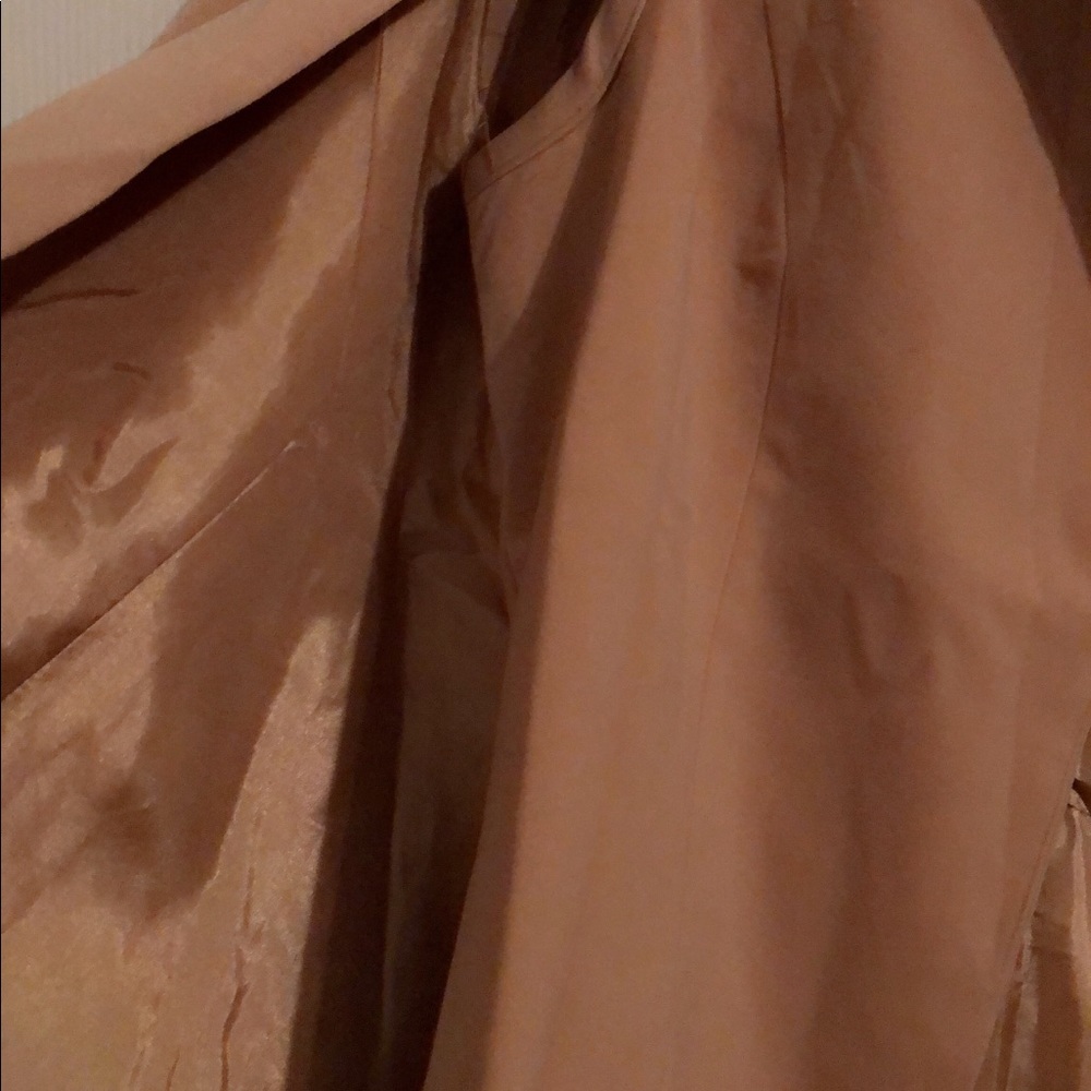 Tan cape jacket - Picture 3 of 4